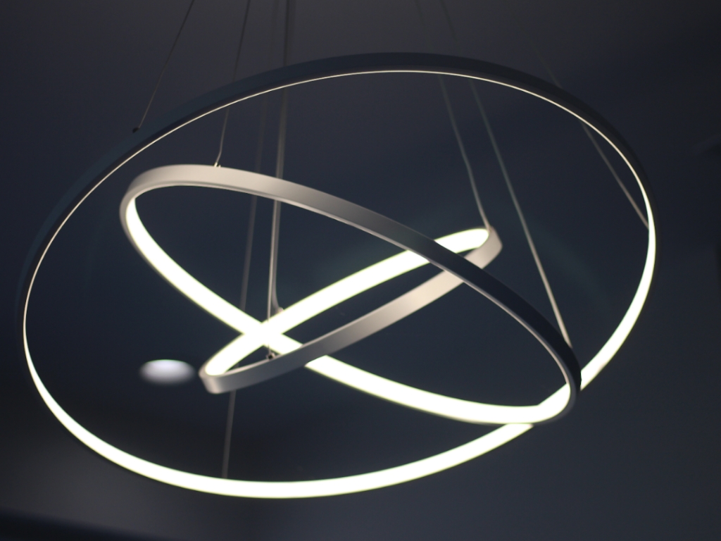 Sculptural circular lighting in the dental office